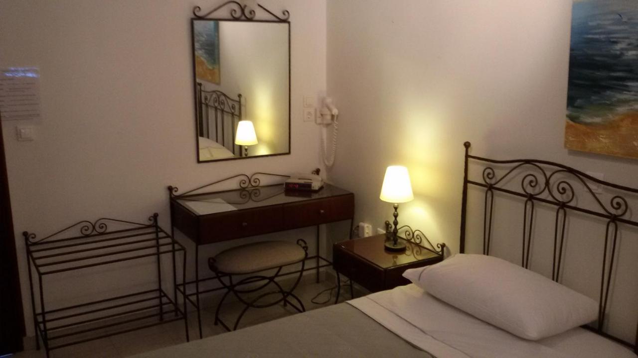 Sunset Studios And Apartments For Adults Over 21 Only Náousa Exterior foto