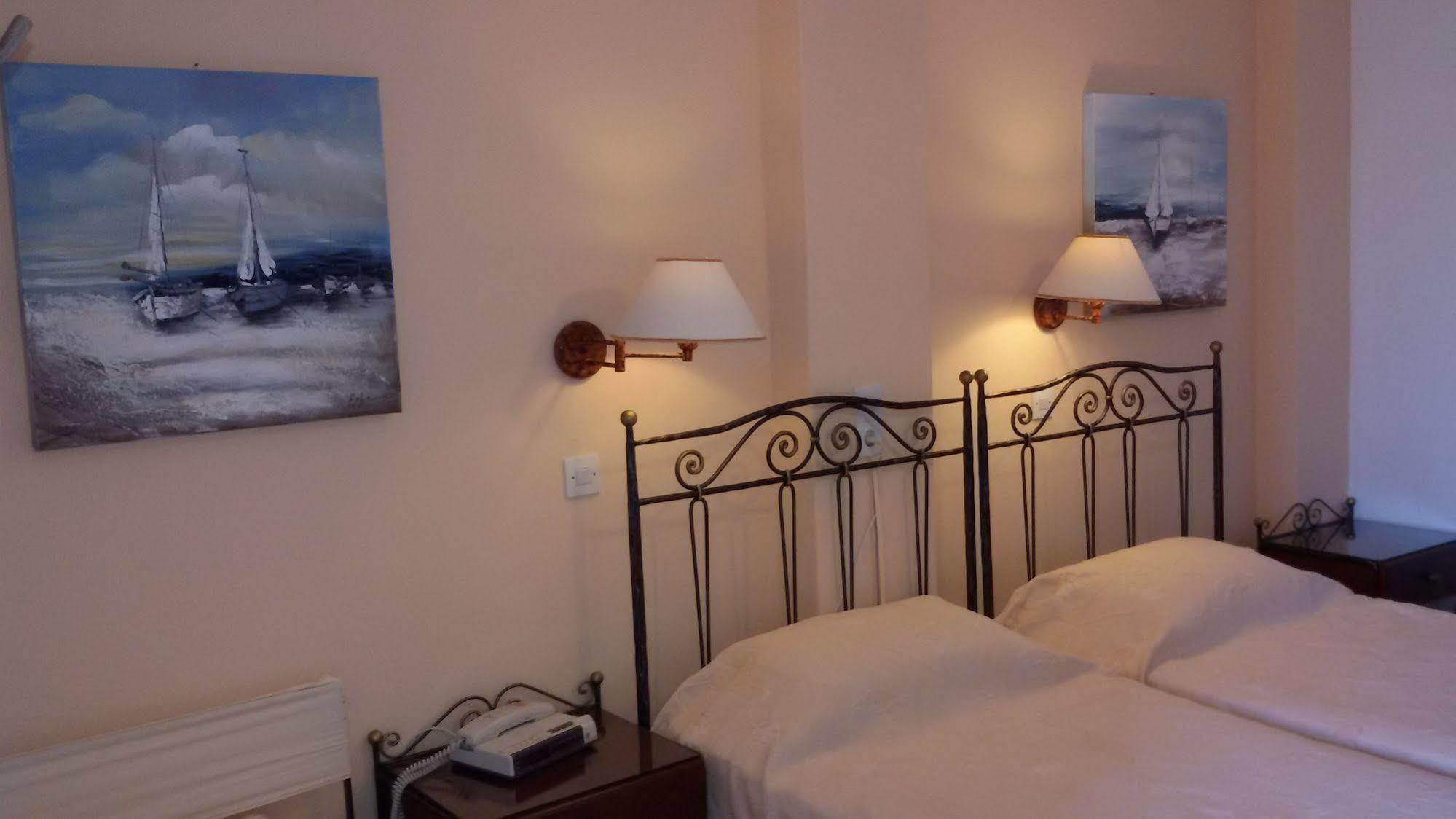 Sunset Studios And Apartments For Adults Over 21 Only Náousa Exterior foto