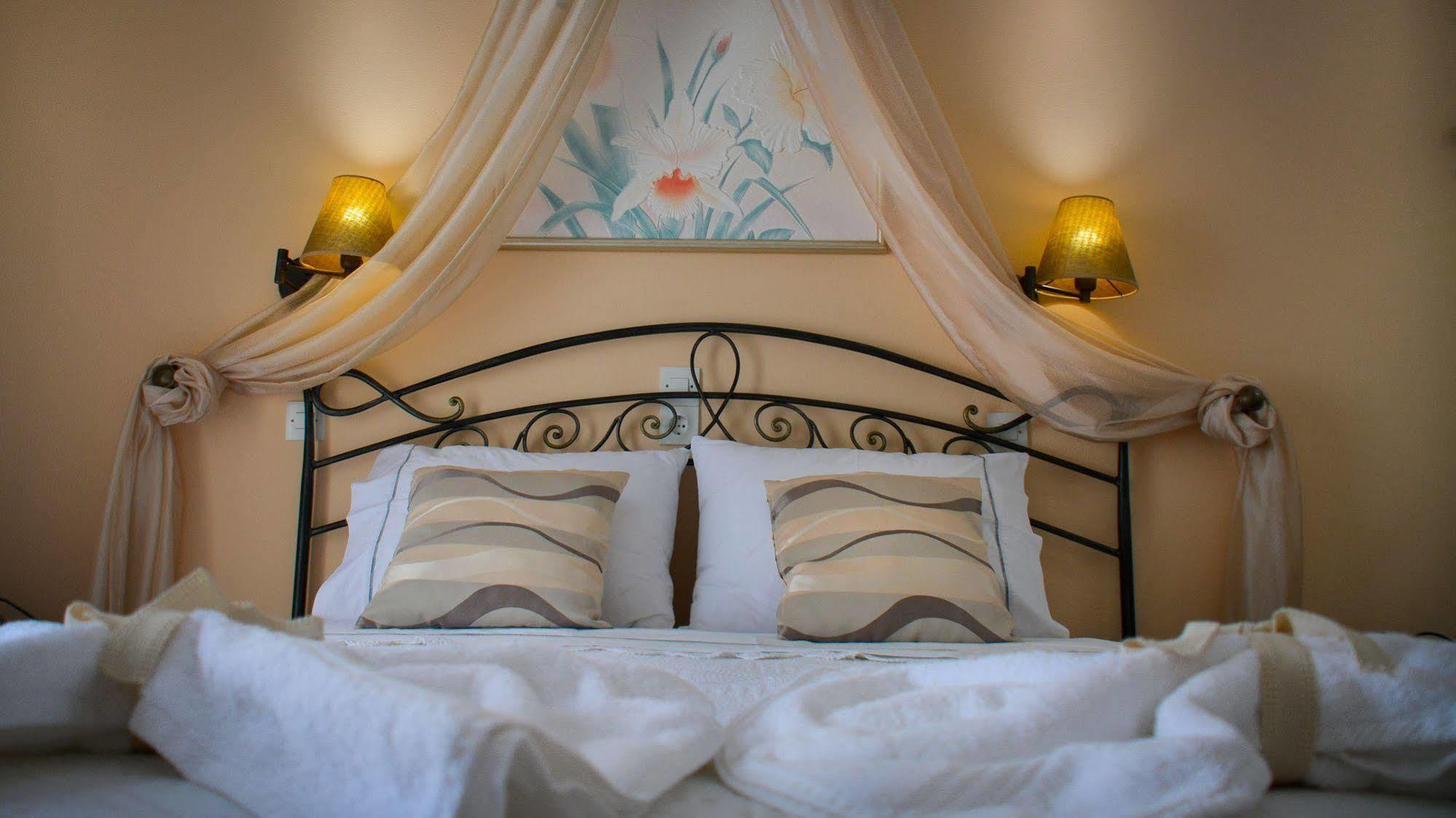 Sunset Studios And Apartments For Adults Over 21 Only Náousa Exterior foto