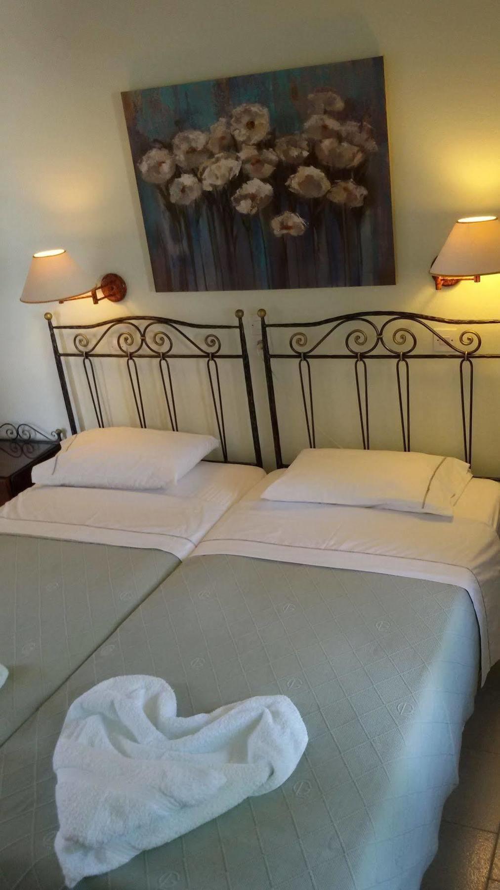 Sunset Studios And Apartments For Adults Over 21 Only Náousa Exterior foto